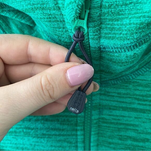 Zella hooded 1/2 zip fleece - Picture 8 of 11